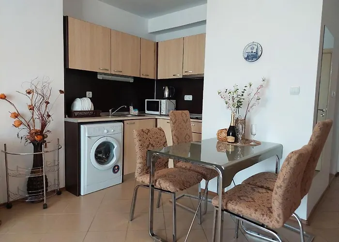 Grand Kamelia Apartment Sunny Beach